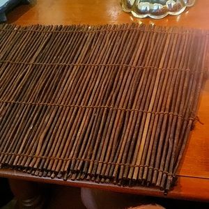 WOOD MATERIAL  TABLE PLACEMATS